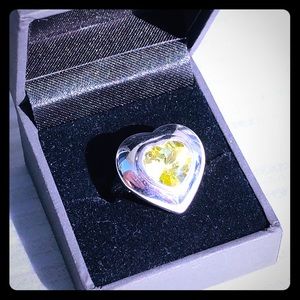 SOLD!! Heart Ring ❤️ in Lemon Citrine 🍋